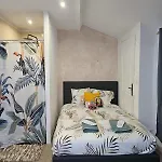Cosy 50m2 Moderne Avec Terrasse, Et Sauna Communs, A 2 Pas De La Place Dalton