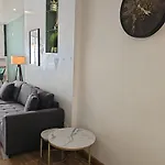 Cosy 50m2 Moderne Avec Terrasse, Et Sauna Communs, A 2 Pas De La Place Dalton Daire